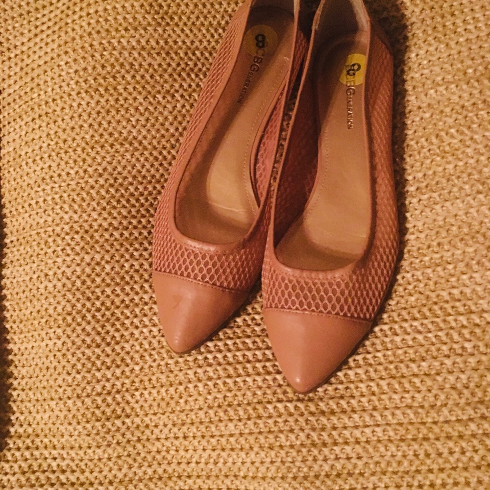 BCBGeneration Women's Tan Pumps